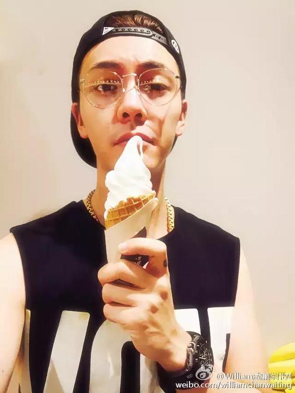鹿晗李易峰楊洋張藝興，愛豆“眼鏡殺”誰更好看？