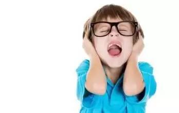 同是視力問題，可它要比近視嚴重100倍！
