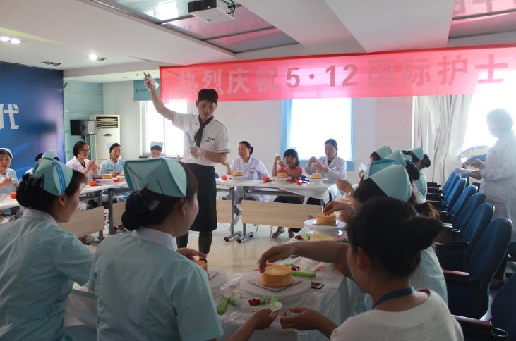 5.12護士節 | 光明天使化身烘焙達人，共享溫馨好食光！